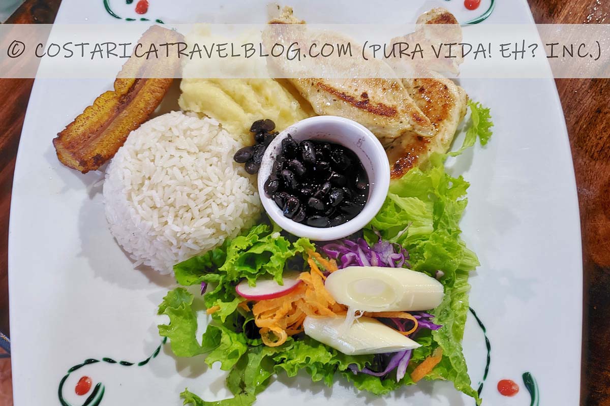 things to eat in Costa Rica